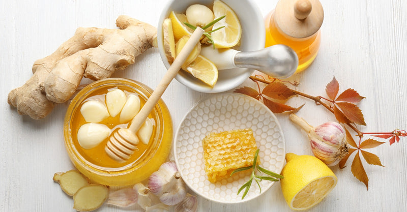 Husten, Schnupfen, Halsschmerzen? So hilft Honig bei Erkältungen und anderen Symptomen